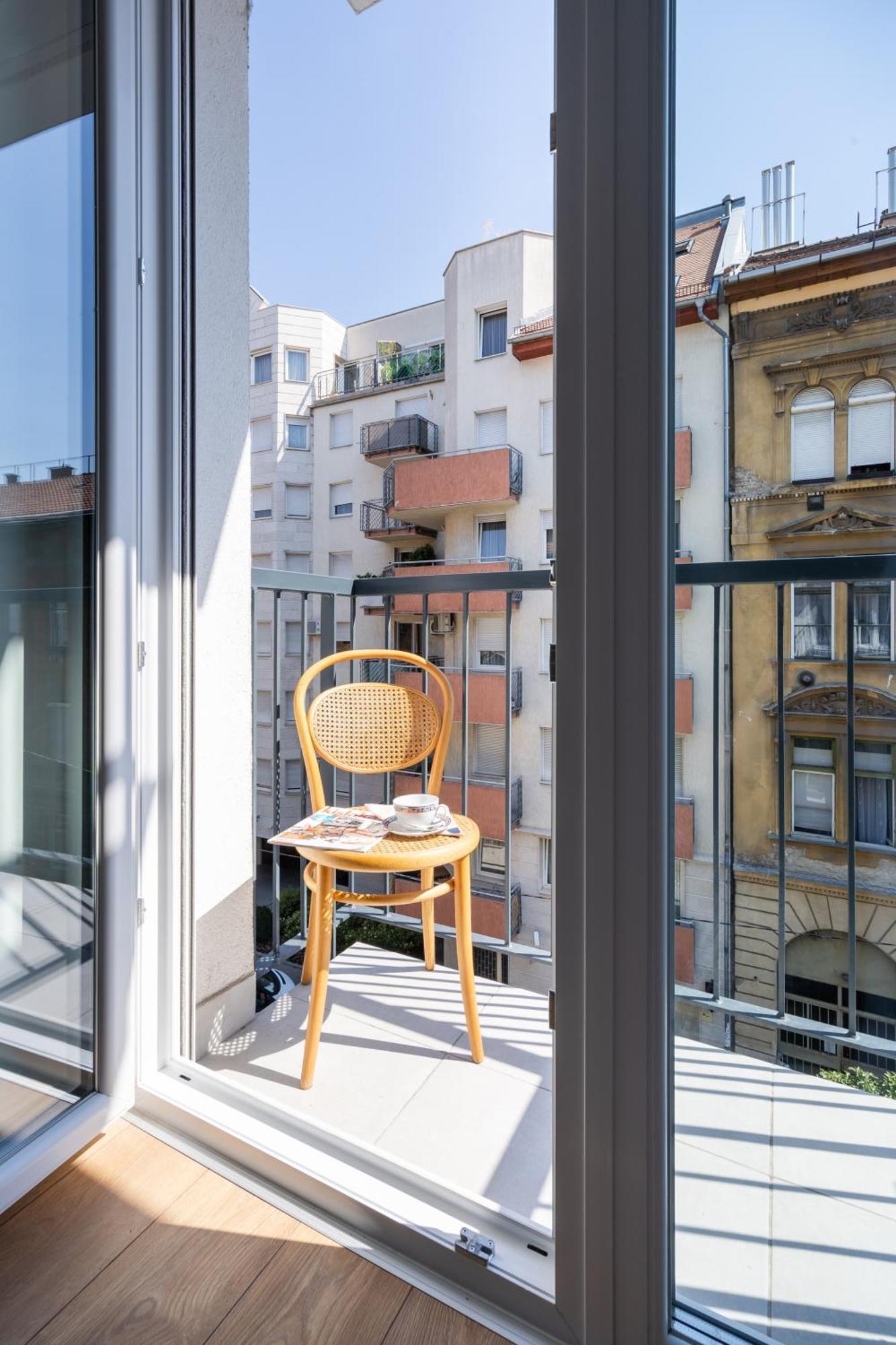 The Rose Garden Budapest Apartments Eksteriør billede